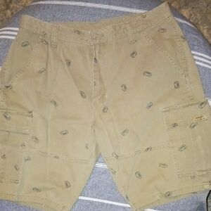 Men's Tan Cargo Shorts